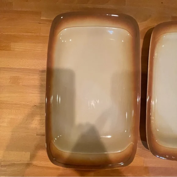 Set of Three Brown and Cream Ceramic Serving Dishes - Picture 2 of 6